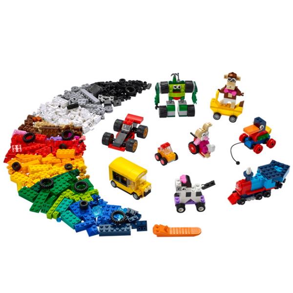 Mattoncini e ruote di lego per costruire castelli, case e altri edifici con la classica gamma di mattonelle in plastica dei famosi blocchi. 5702016889192 | initpc.it