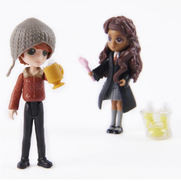 Set di mondo incantato della amicizia, contenuto per bambini con accessori e personaggi fantasy. 0778988431818 | initpc.it