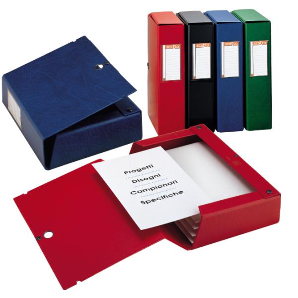 Cartella di progetto Portaprogetti scatto dorso 8 cm, colore rosso, dimensione 26x36 cm. Marca Sei Rota. Utile per organizzare e trasportare disegni e progetti. 8004972011431 | initpc.it