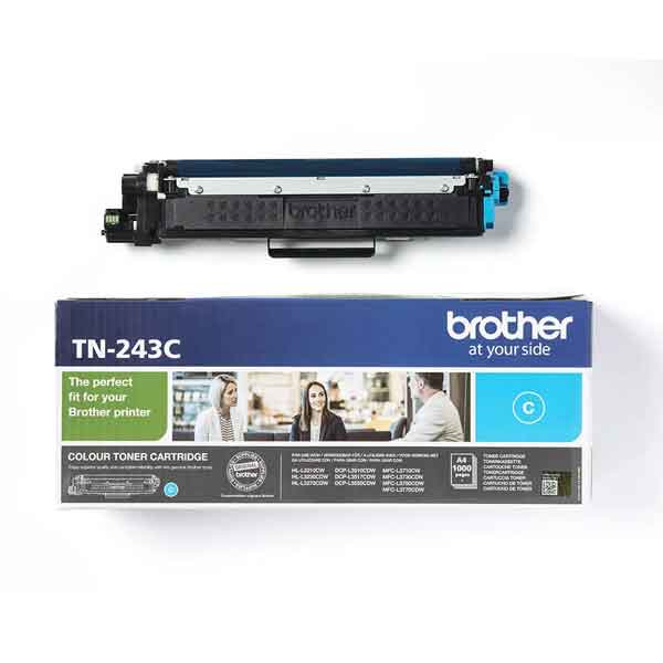 Imballo del toner ciano per stampanti Brother HLL3210CW e HLL3230CDW, marchio Brother, modello TN243C. 4977766787512 | initpc.it