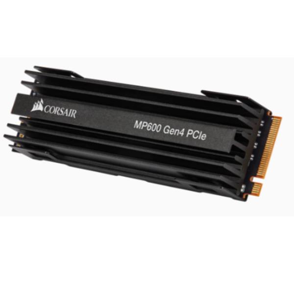 Dispositivo di archiviazione esterno NVMe PCIe da 500GB della serie Forcen del marchio Corsair, con alta velocità di trasferimento dei dati e compatibilità con piattaforme PC recenti. 0840006658894 | initpc.it