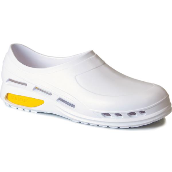 Scarpa da trekking ultraleggera marchio Gima, colore bianco, dimensione 44. Prodotto ideato per camminate lunghe e impegnative. 8023279200102 | initpc.it