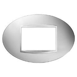 PLACCA ART 3P CROMO - placca elettrica articolata a tre poli in cromo, marchio Gewiss per applicazioni di installazione elettrica. 8011564274365 | initpc.it