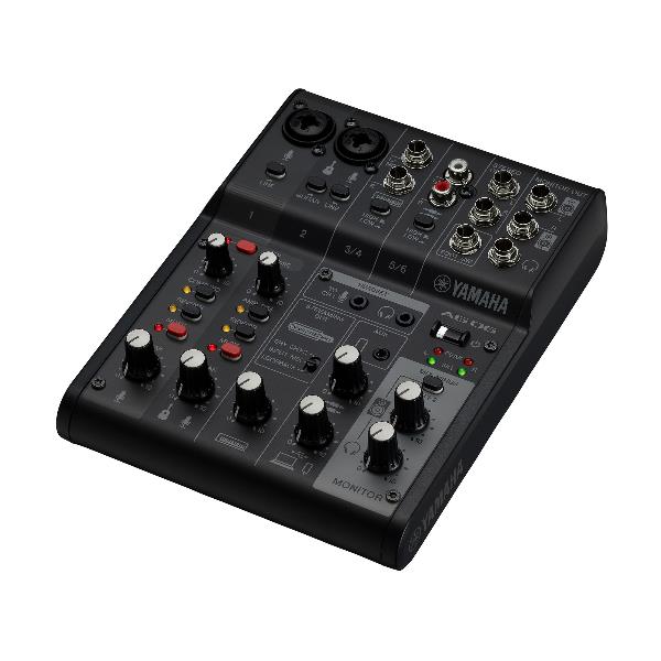 Mixer audio live streaming Yamaha AG06 MK2, nero, equipaggiamento professionale per broadcast e streaming in tempo reale 4957812677370 | initpc.it