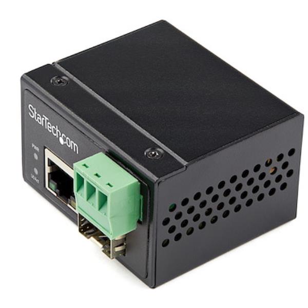 Adattatore di rete per la conversione tra cavo fibra ottica e connettore RJ-45 Ethernet, ideale per collegare dispositivi con tecnologia Ethernet a sistemi basati su fibre ottiche. 0065030889667 | initpc.it