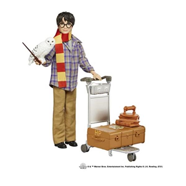 Harry al binario, giocattolo di traina e accodamento in scala a 1/87 del treno merci con locomotiva diesel e 5 carri, prodotto da Mattel. 0887961963854 | initpc.it