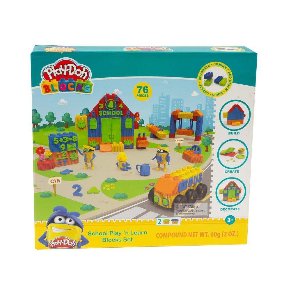 Set di mattoncini Play-Doh per la scuola, con 76 pezzi di diverse forme e colori, prodotto della casa editrice Grandi Giochi. 8056379151265 | initpc.it