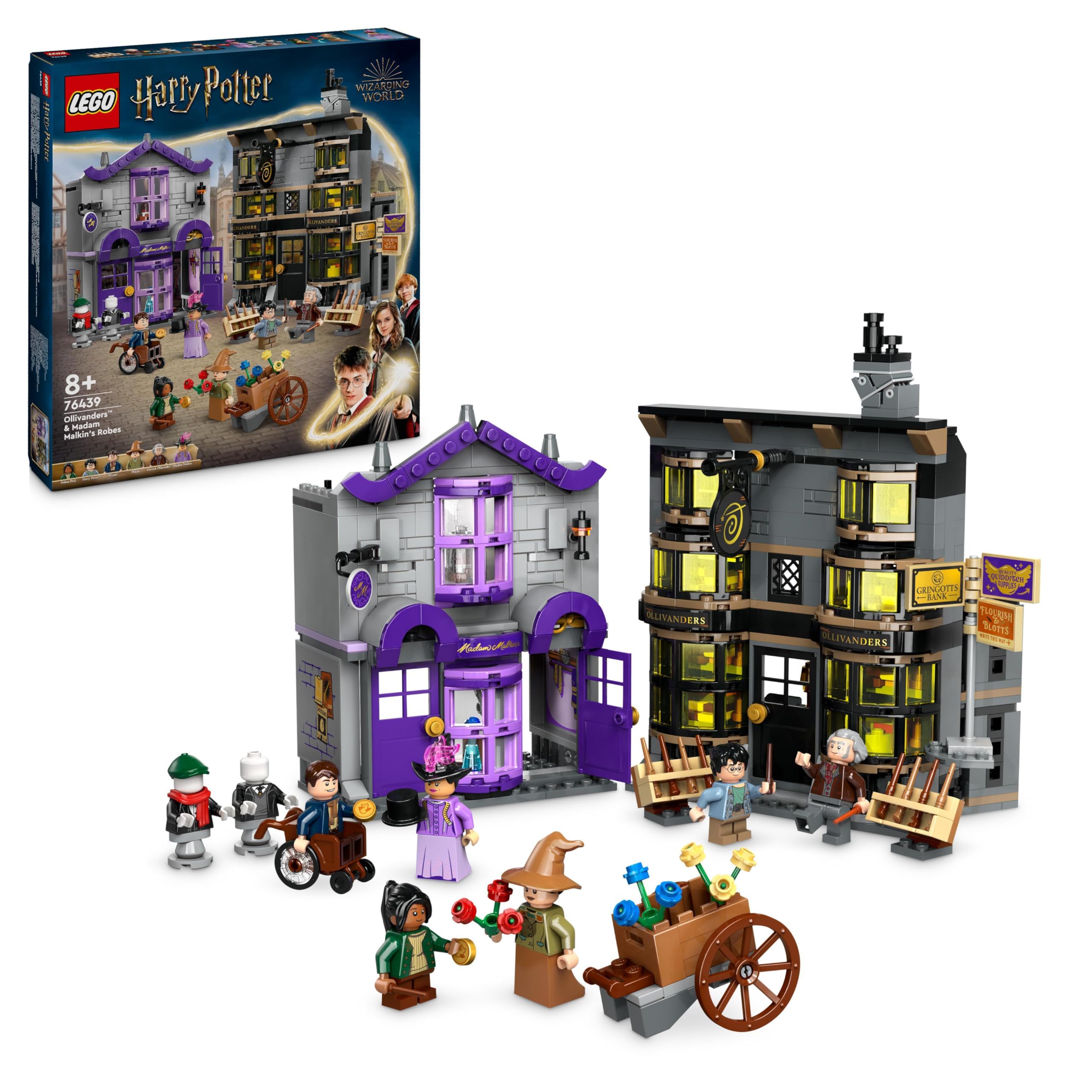 Dettagli di abito con stemma del professore Olivander e della professoressa Madam Hooch, creati da Lego nel mondo di Harry Potter. 5702017583167 | initpc.it